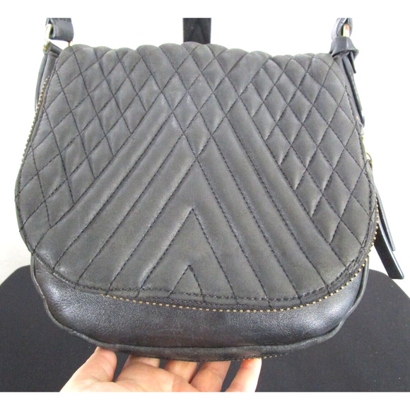 Vince Camuto Bailey Black Quilted Leather Flap Crossbody Handbag - Picture 7 of 13